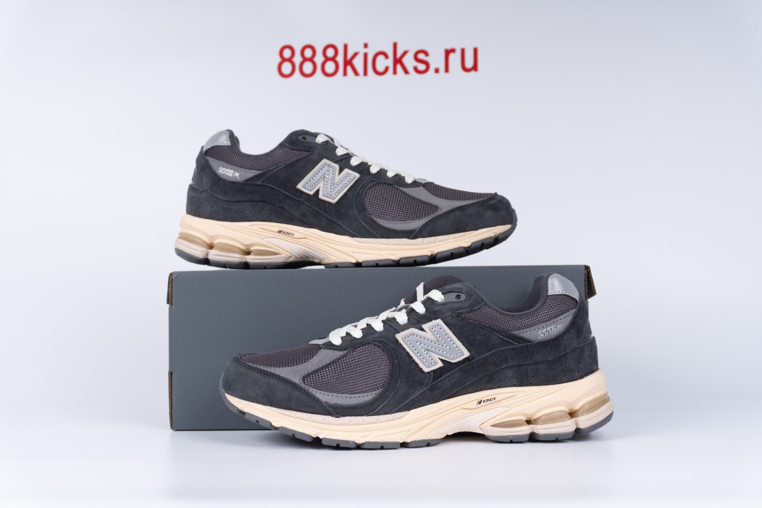 new balance 2002r black grey