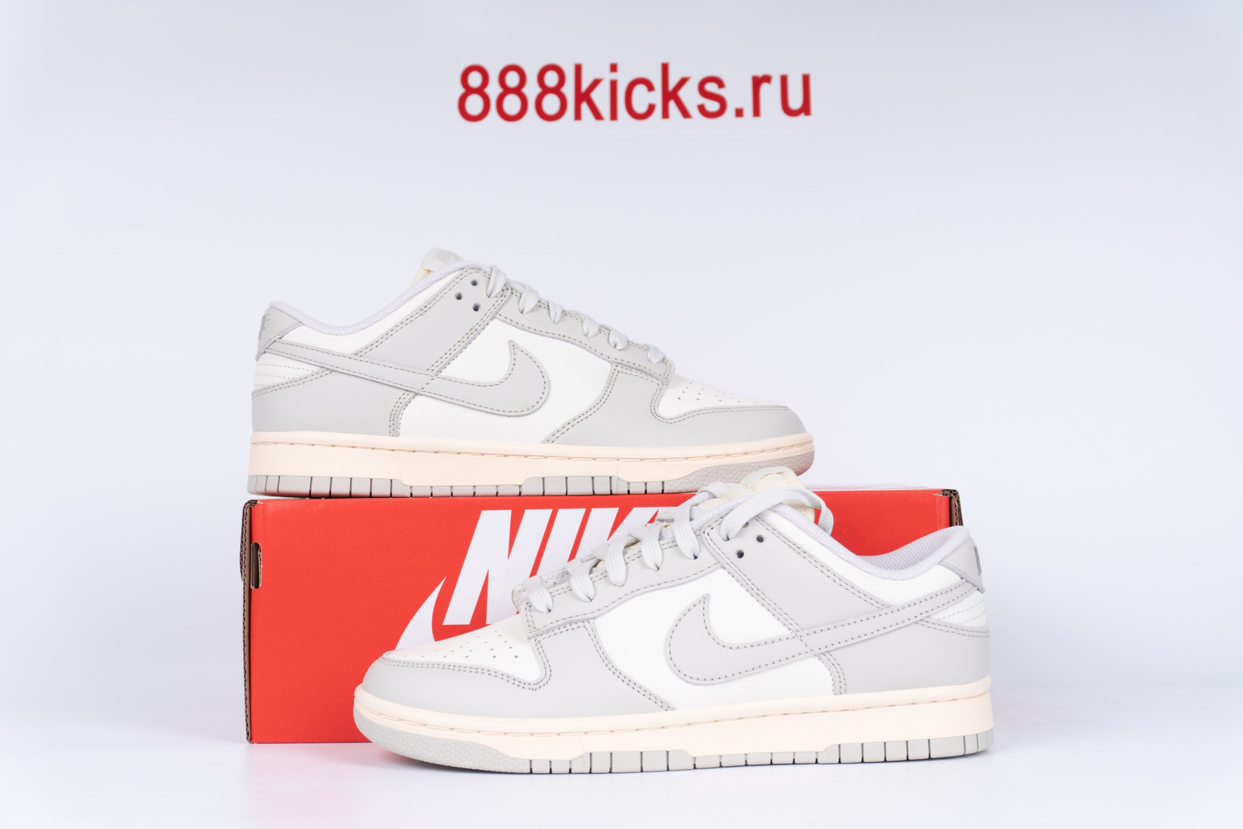 Nike Dunk Low Sail Light Bone (W)