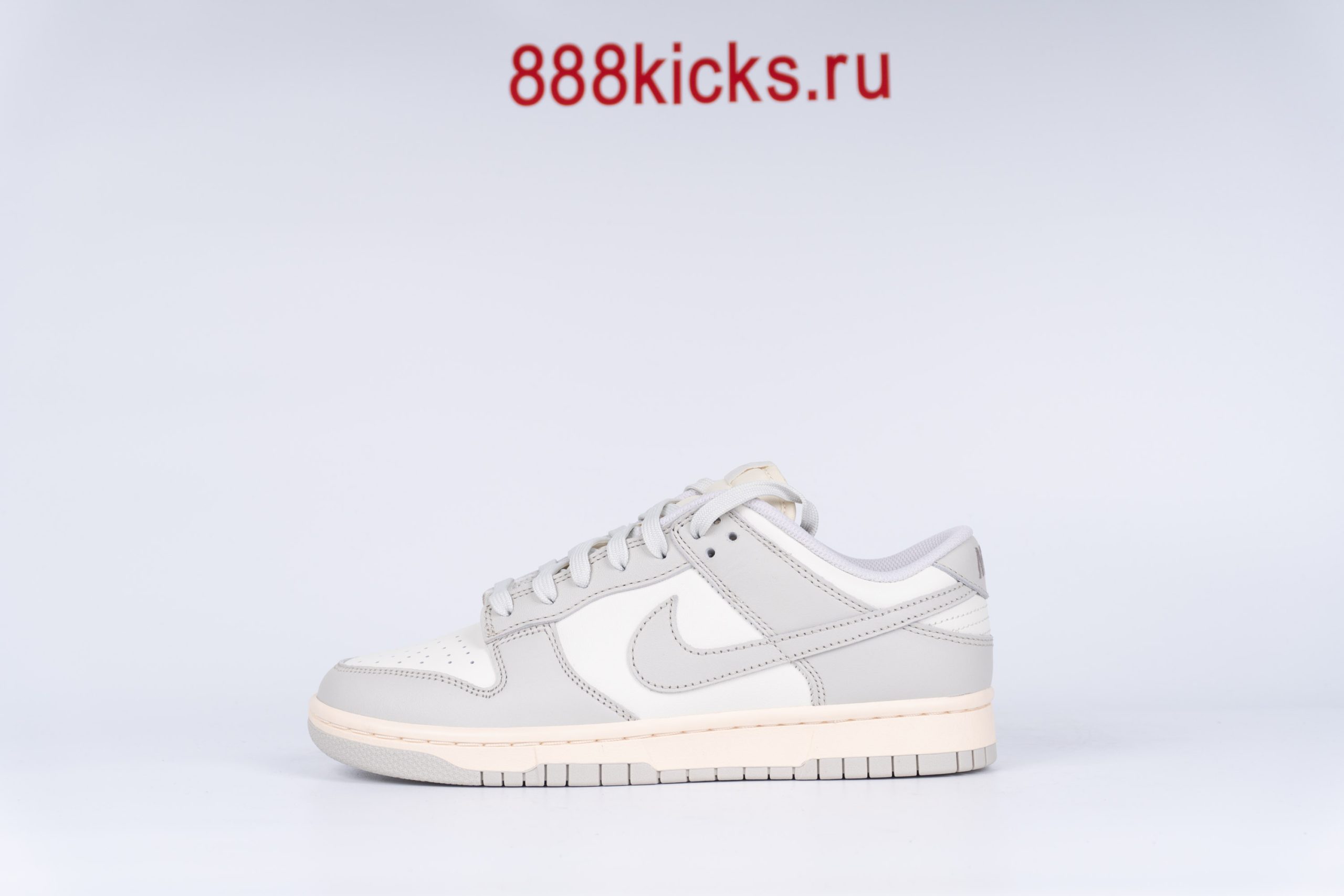 Nike Dunk Low Sail Light Bone (W)