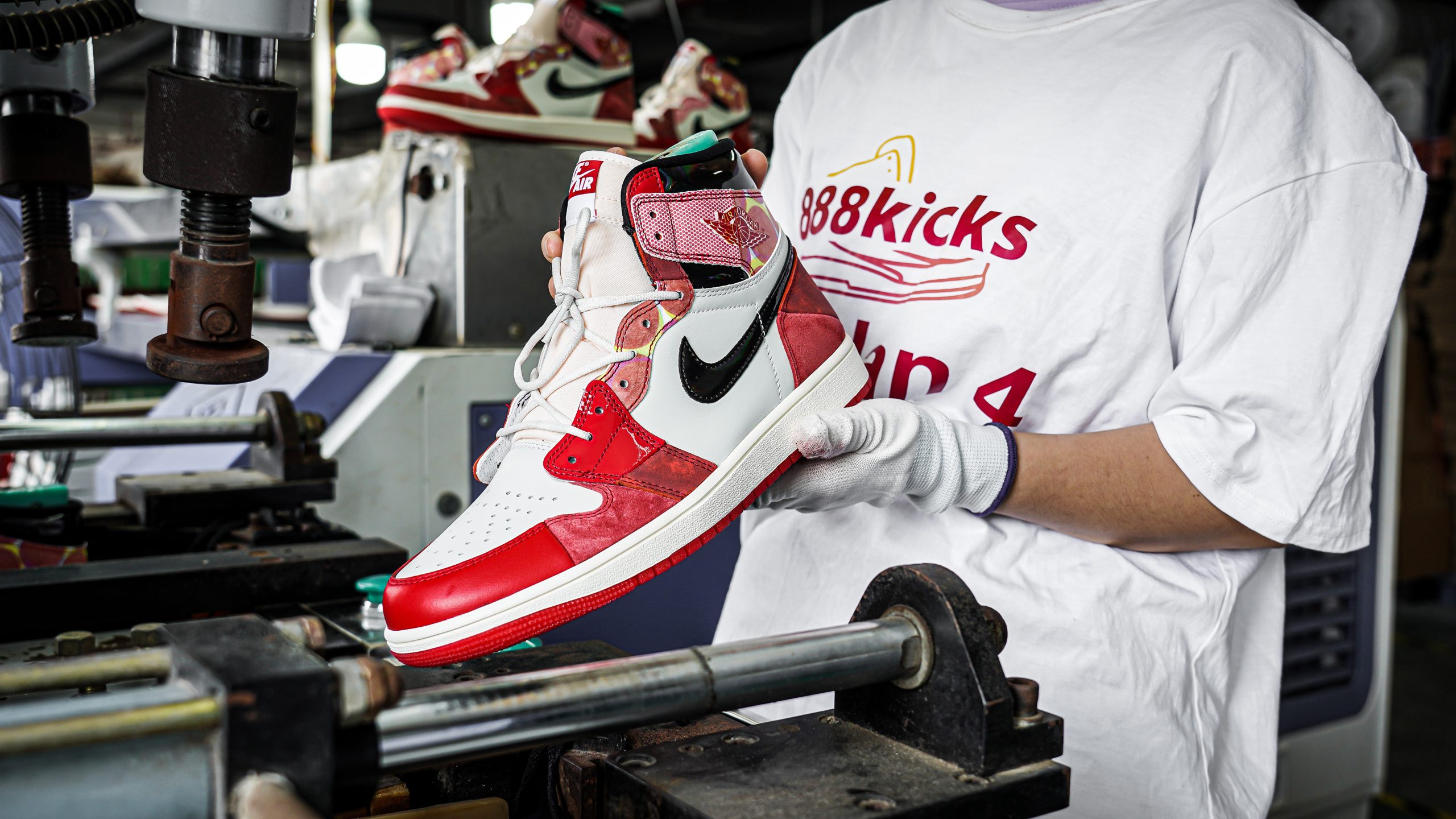 Jordan 1 Retro High OG Spider-Man Across The Spider-Verse