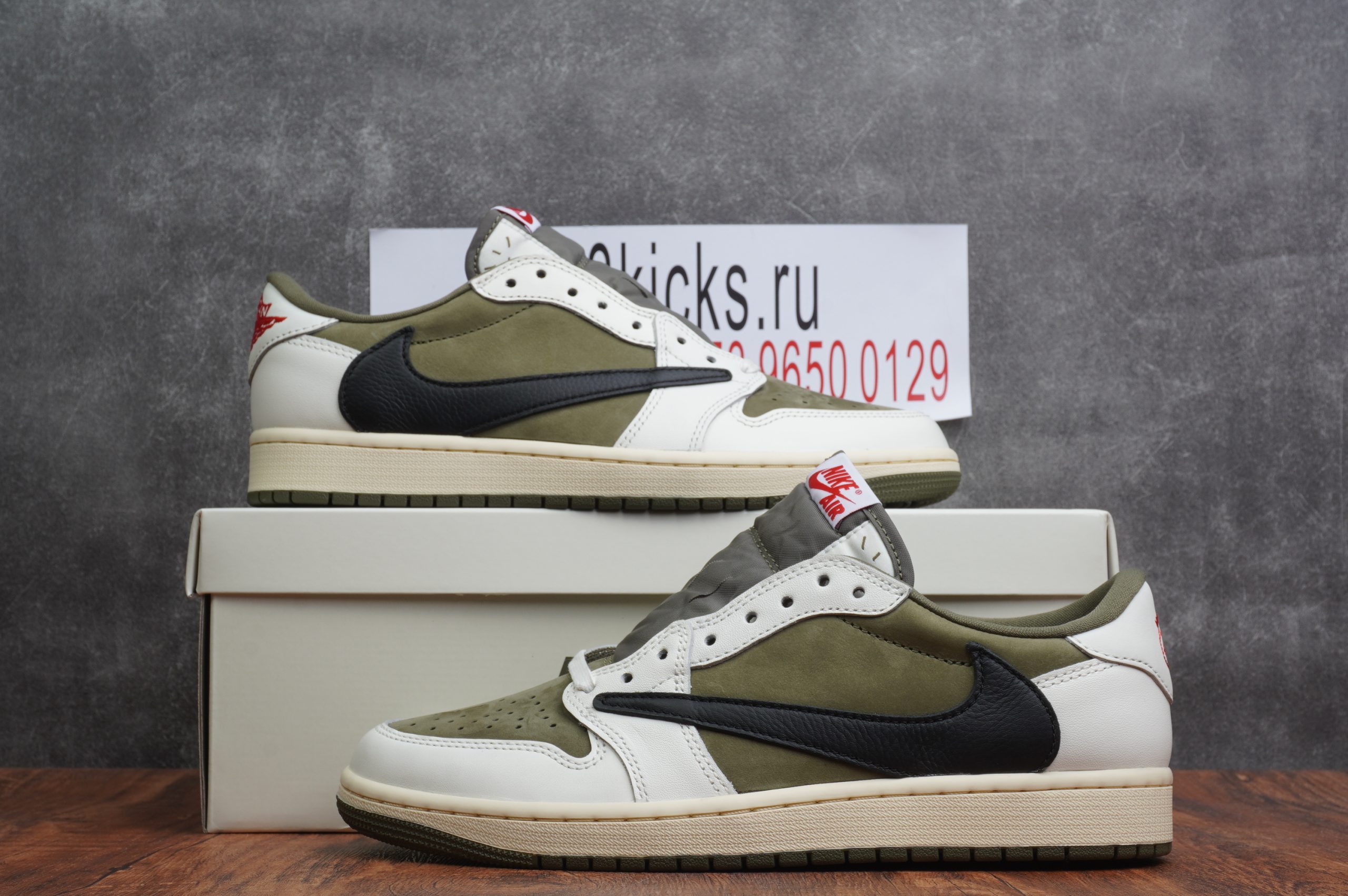 JORDAN 1 RETRO LOW TRAVIS SCOTT Medium Olive