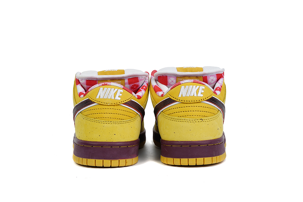 Nike SB Dunk Low Yellow Lobster