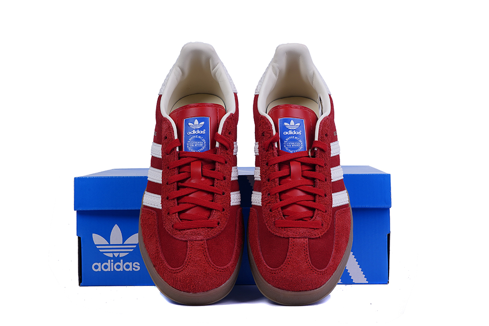 Ad*s Gazelle Indoor “Scarlet Cloud White”