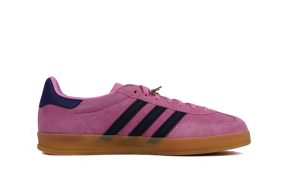 Ad*s gazelle indoor low top sneakers pink